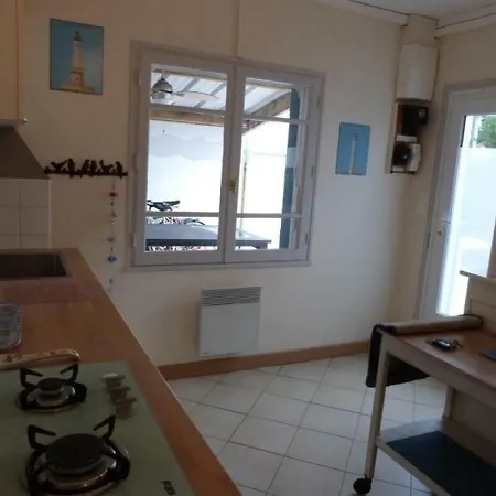 House Agreable Maison De Vacances Au Calme A Sur Mer لا فاوت سور مير