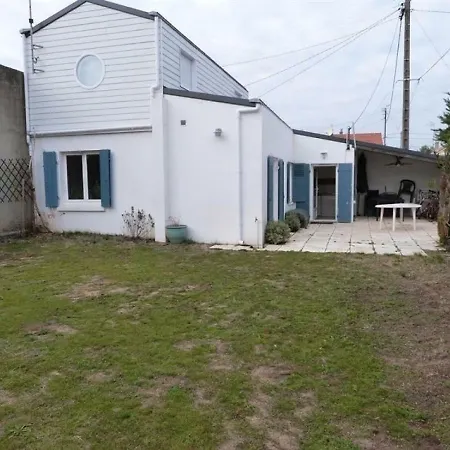 House Agreable Maison De Vacances Au Calme A Sur Mer